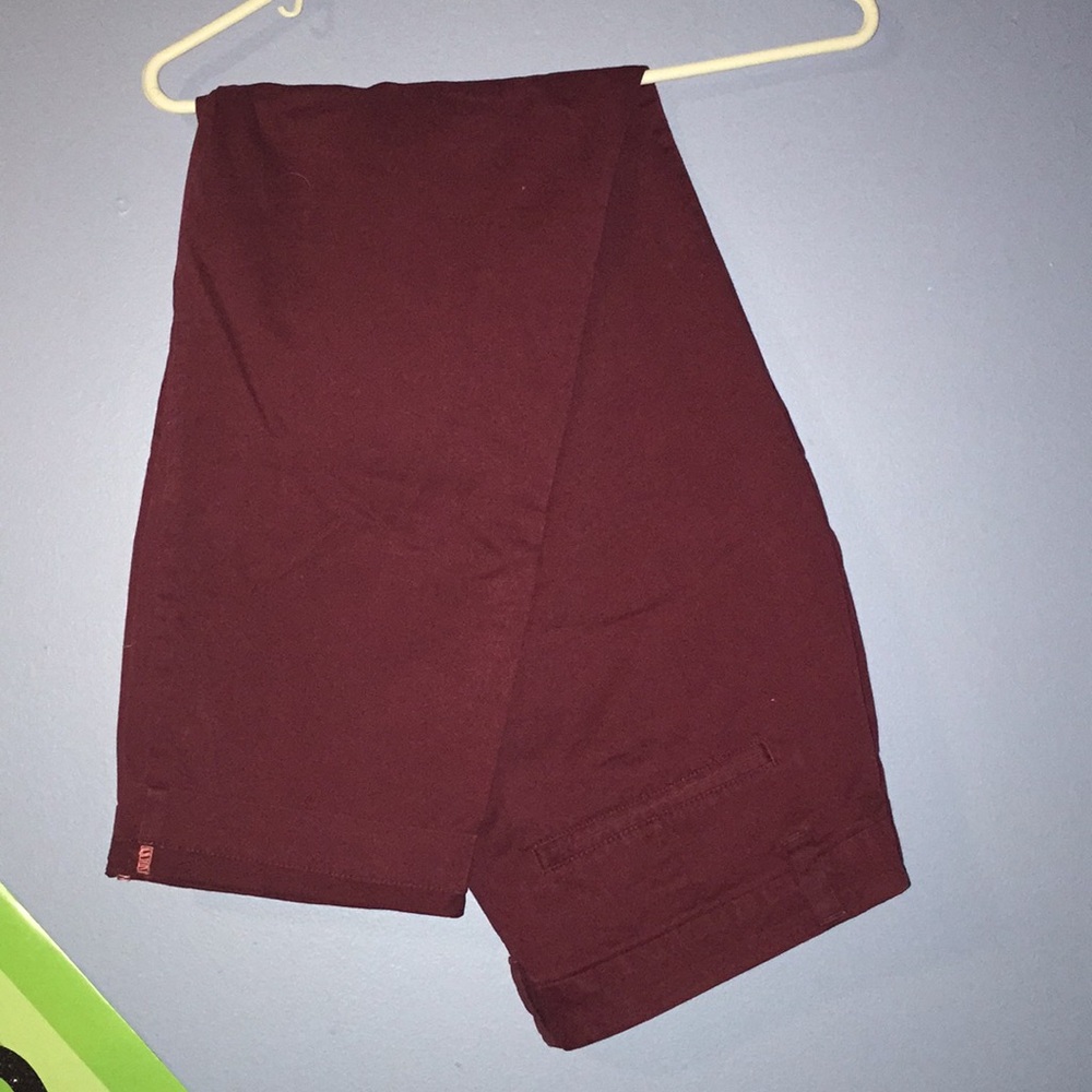 🆕 khakis by GAP